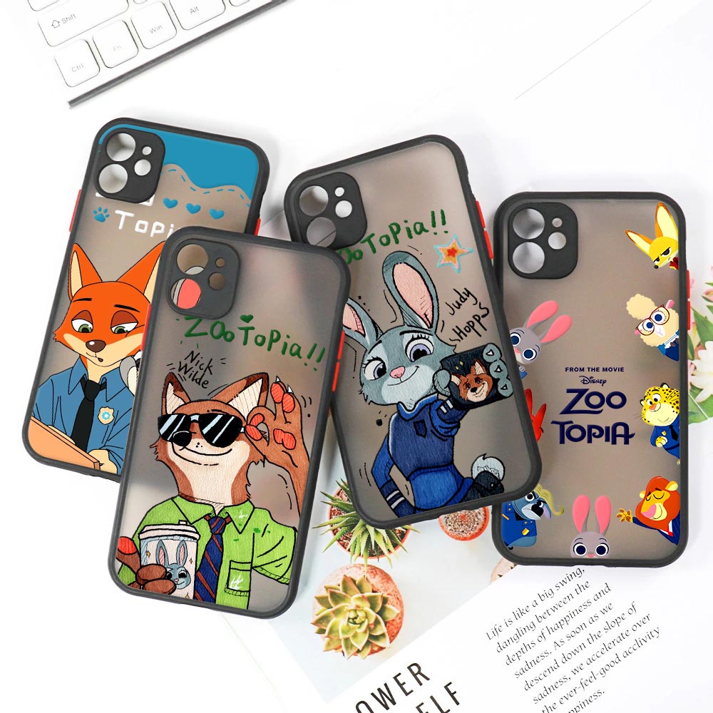 Coque translucide mate Disney  - Perfume Pure Xs avis et prix